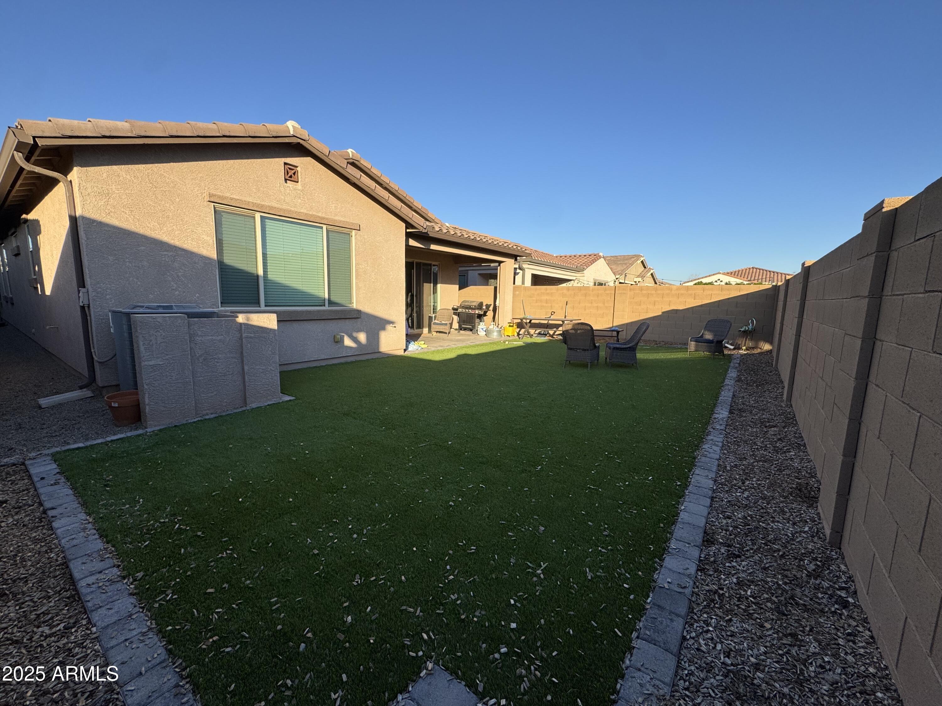 9711 E Twinkle Avenue