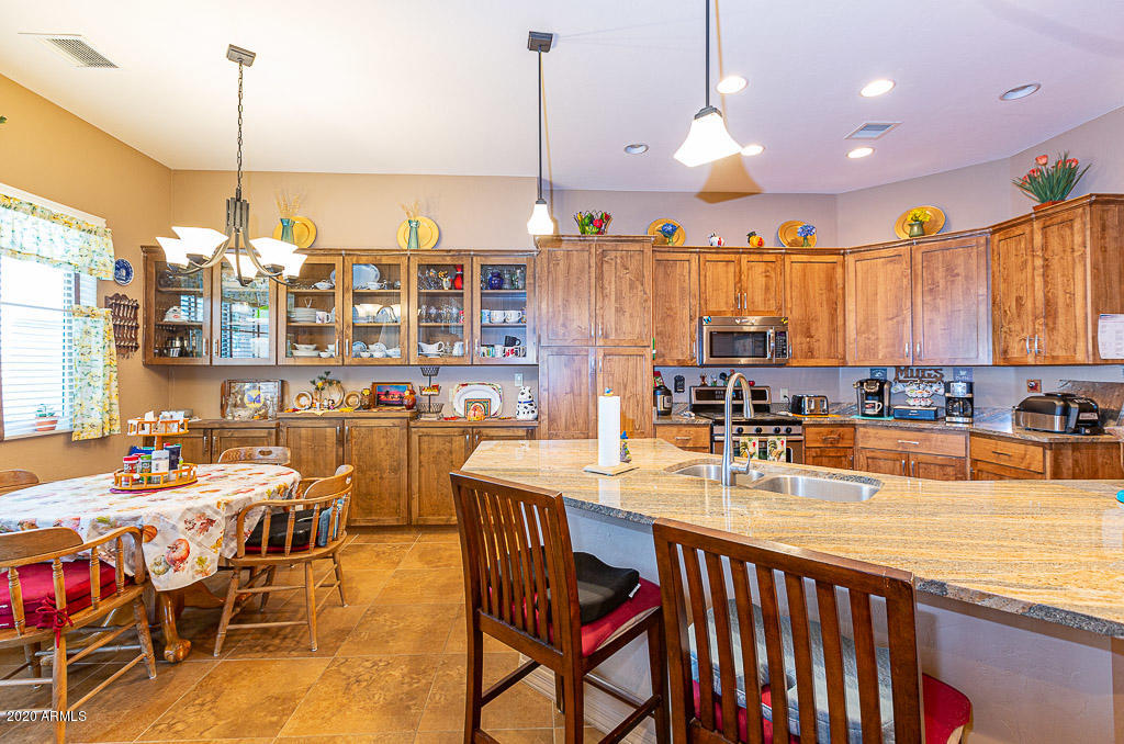 CORONADO PLACE - Residential