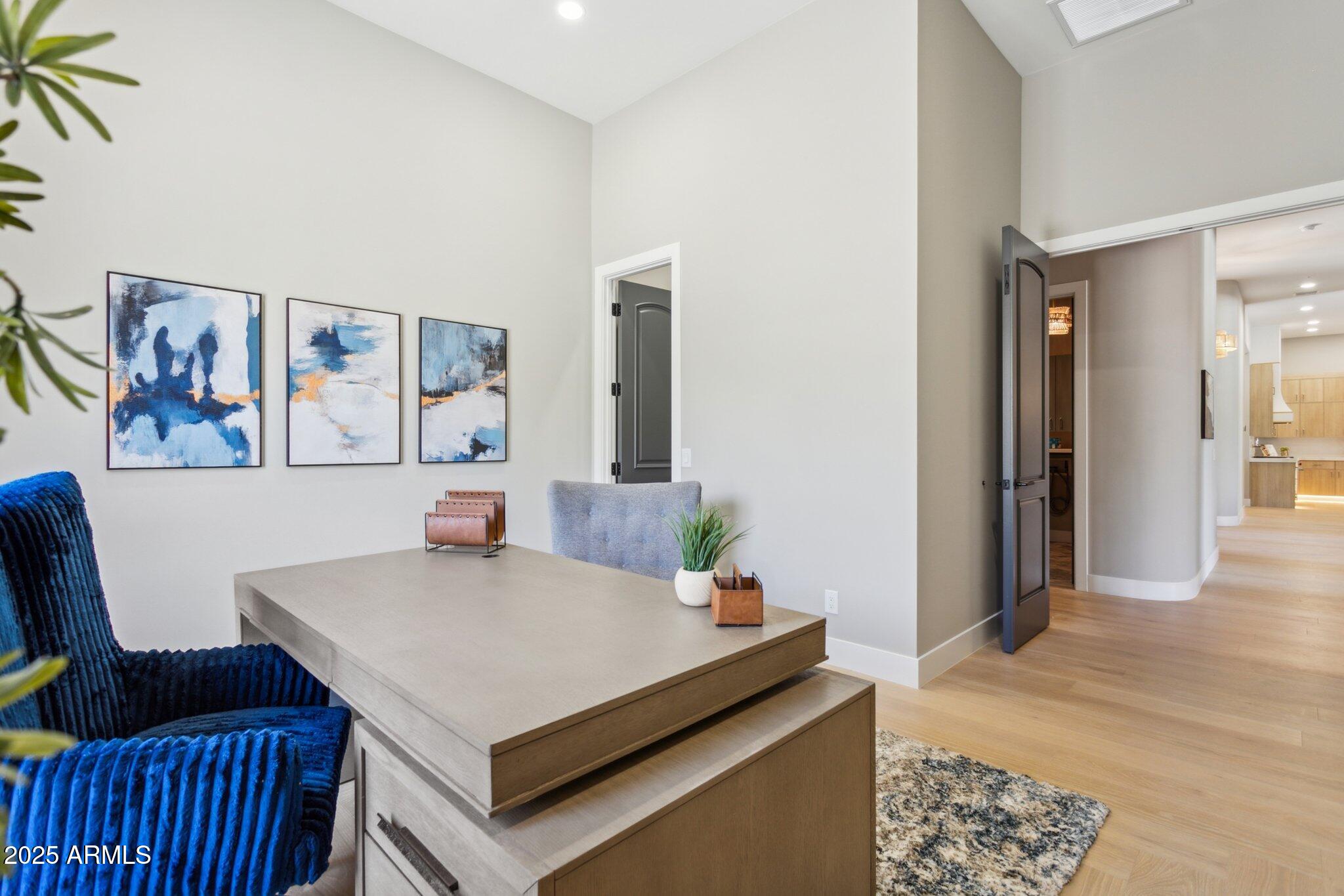 PEAKVIEW TRAILS - Residential