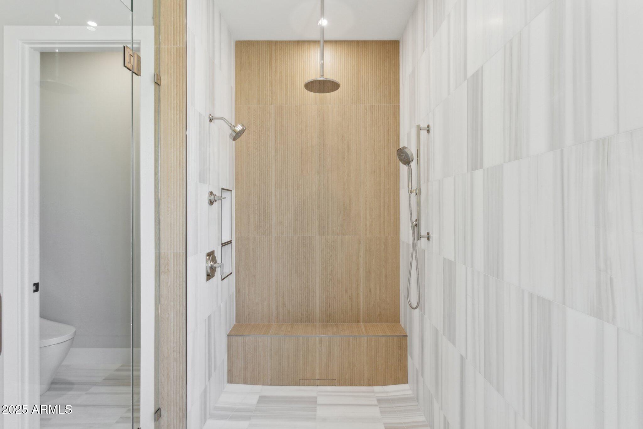 PEAKVIEW TRAILS - Residential