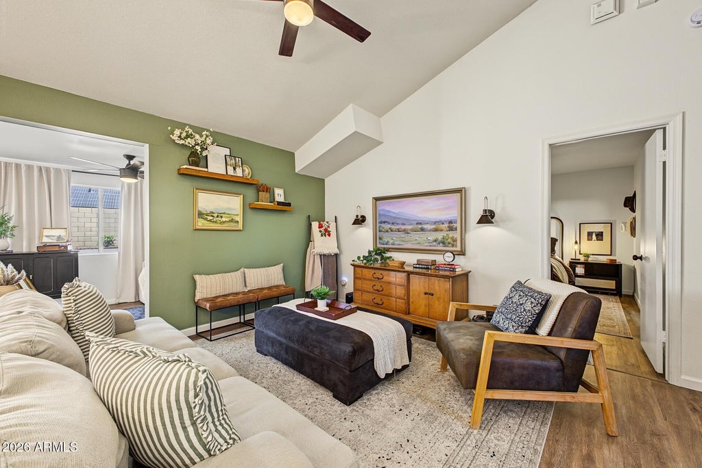 Photo of 1320 E Piute Avenue, Phoenix, AZ 85024 (MLS # 7095742)