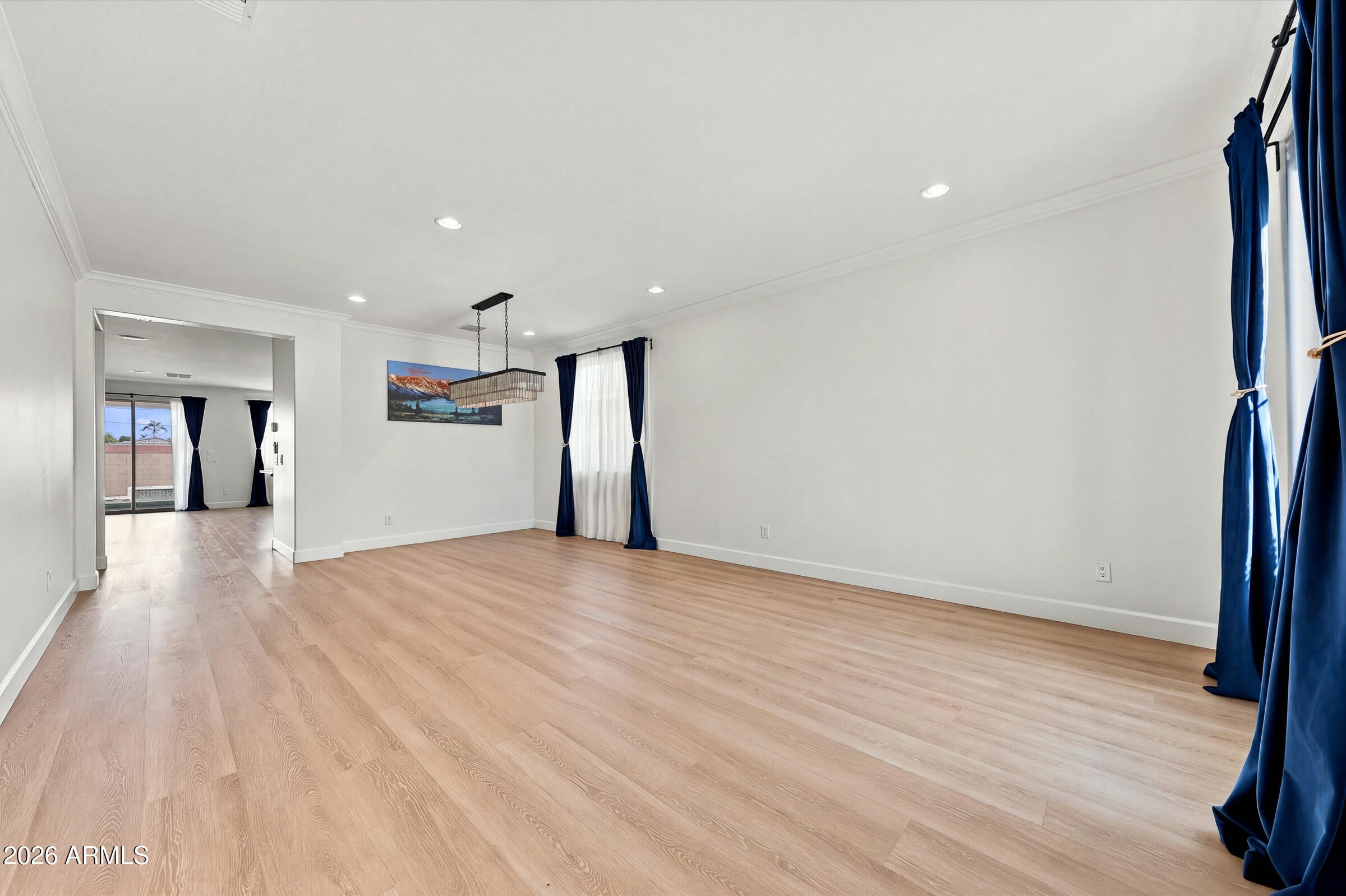 2660 E Augusta Avenue