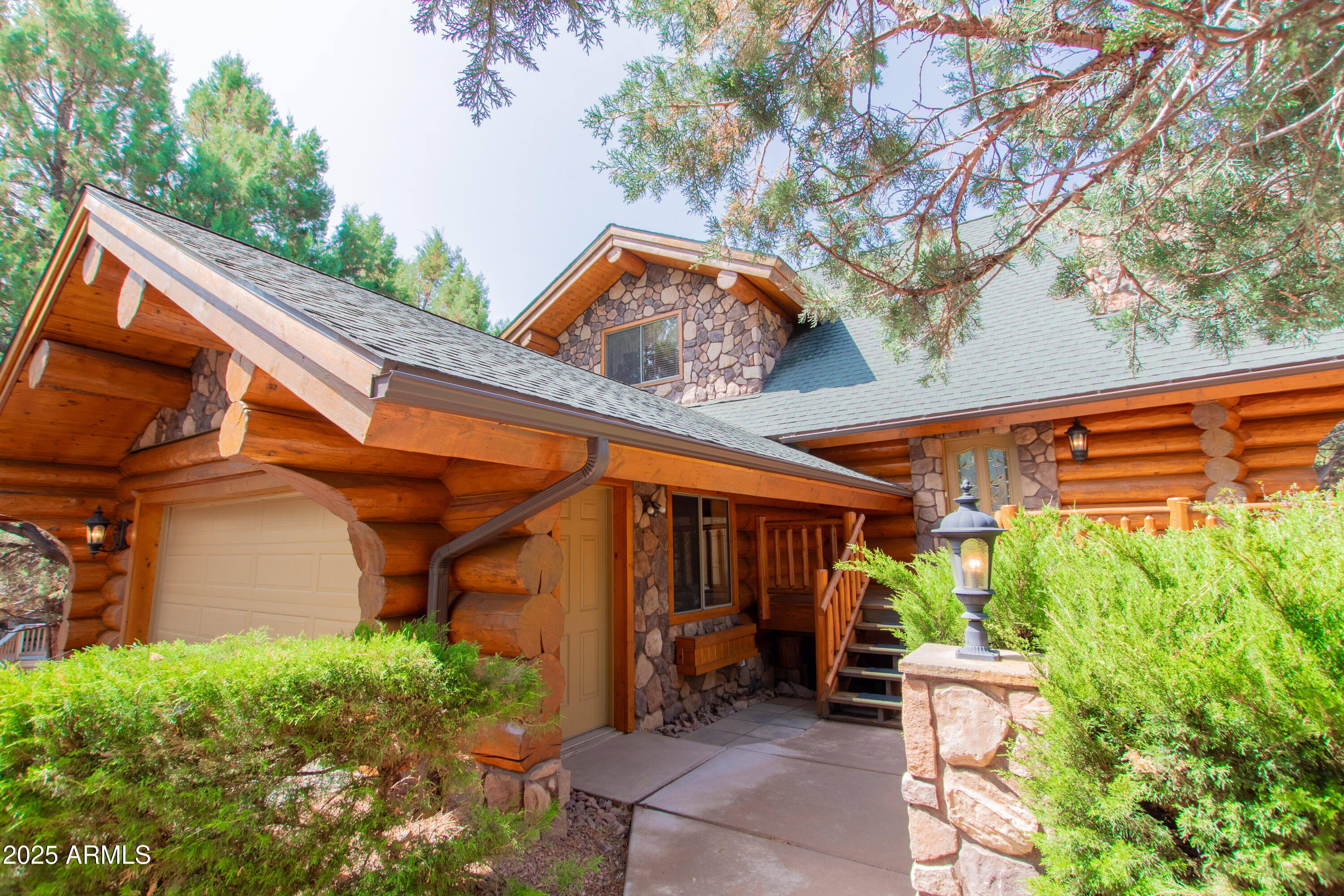 6168 W HIDDEN PINES Loop