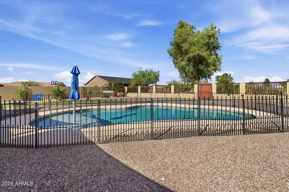 15311 S SAXON Road