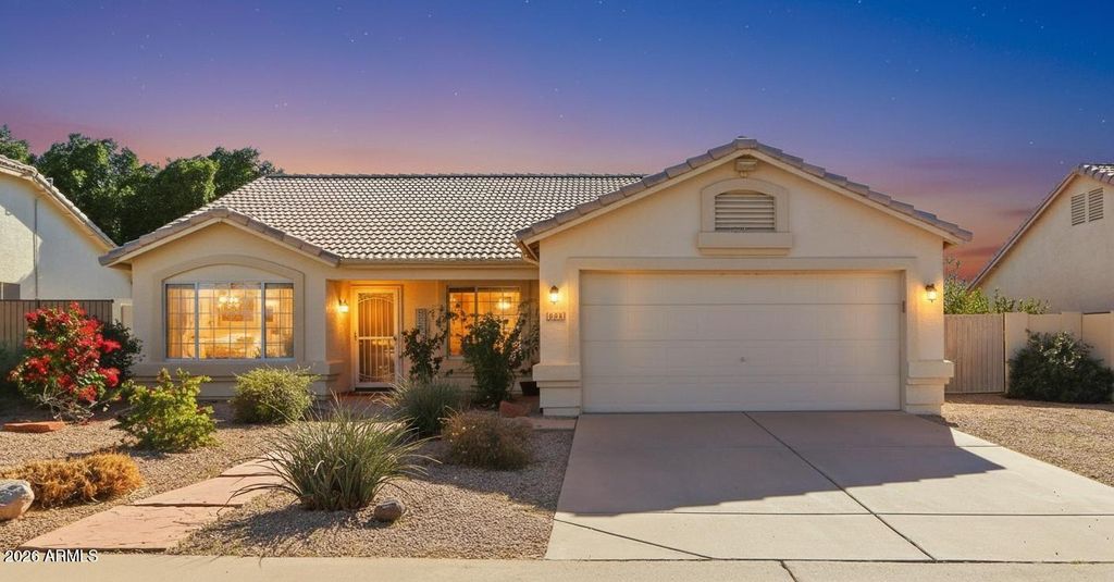 Photo of 6629 E Menlo Street, Mesa, AZ 85215 (MLS # 6972478)