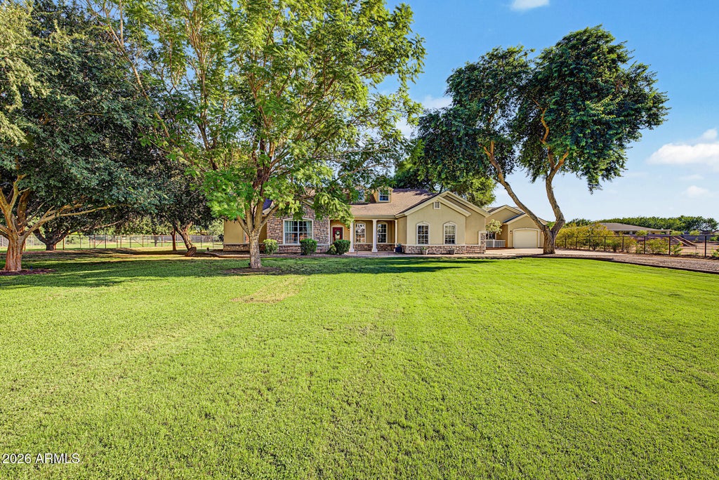Photo of 17313 W Ocotillo Road, Waddell, AZ 85355 (MLS # 7086169)