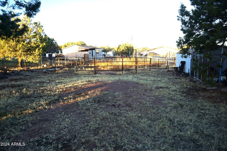 One of the last lots in Mesa Del hurry and scoop it up.
This lot will allow mfg homes and horses! Close to town, shopping, parks & schools. Plus, close to the forest, trail ways to hike, ride and adventure. All utilities are at the street making it easy to build. Perfect investment if you want to get out of the summer heat. Come experience all 4 seasons in the mountains NO HOA!