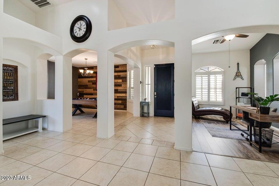 2624 W SUMMERSIDE Road