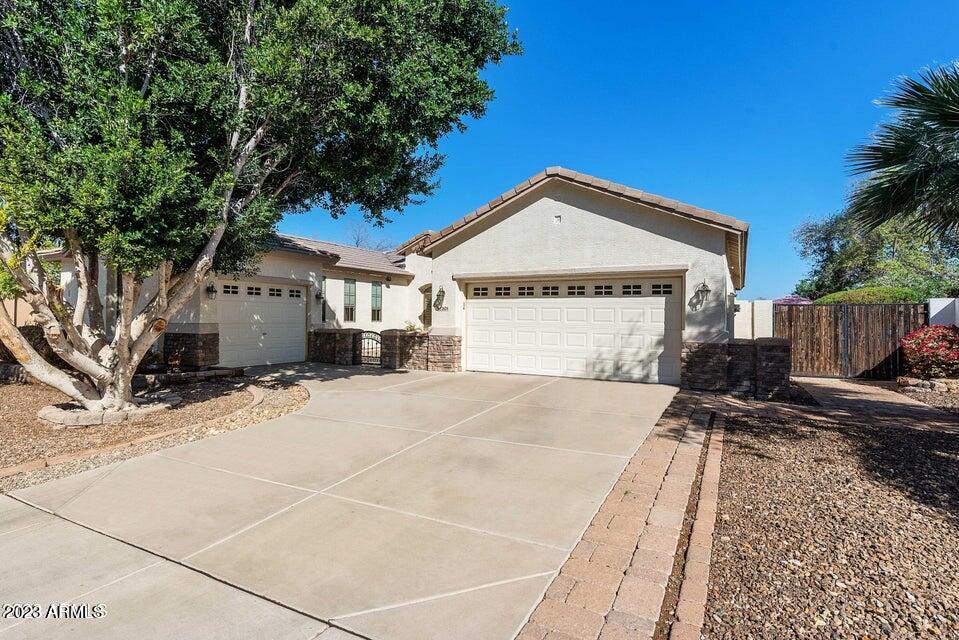 2624 W SUMMERSIDE Road