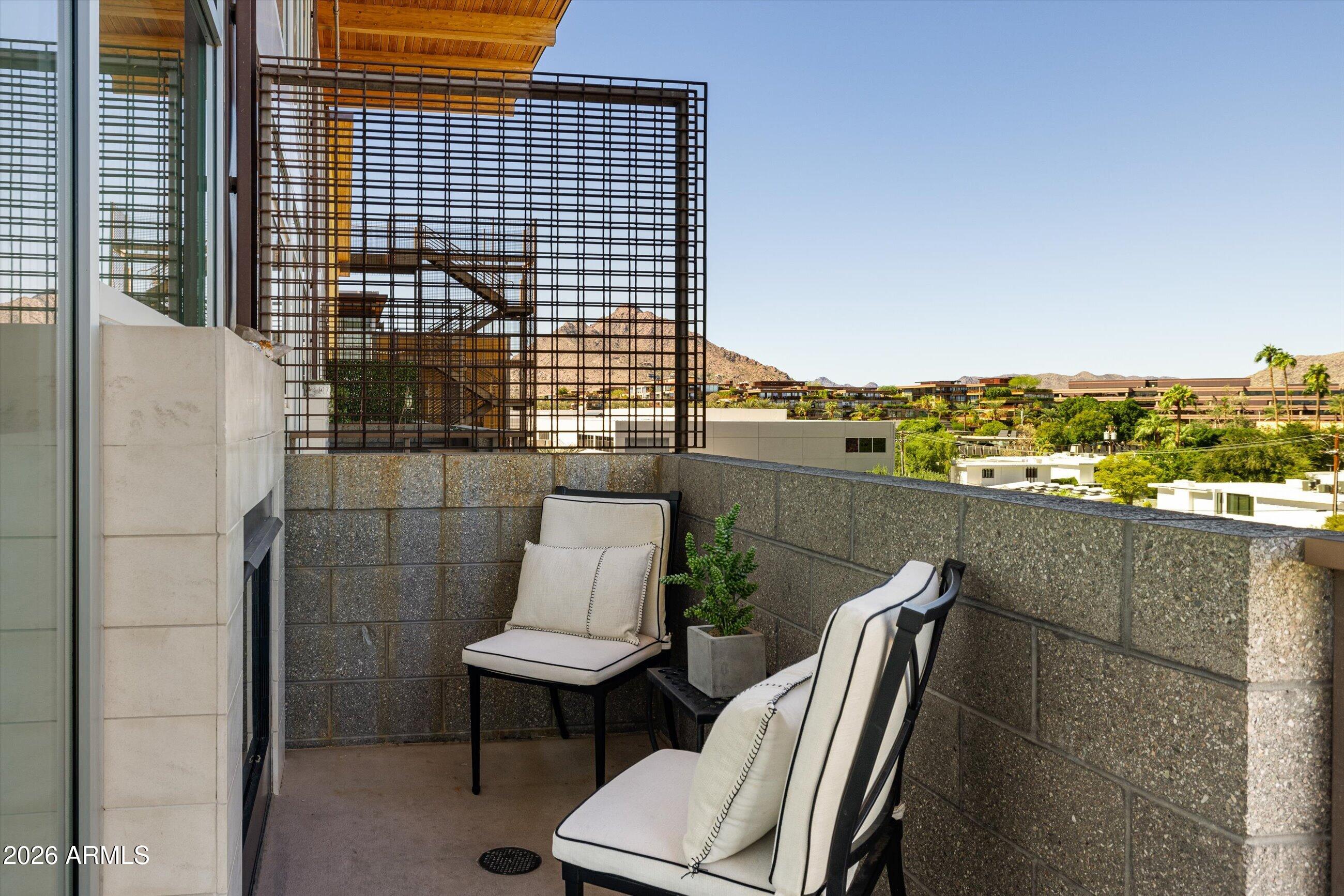 4745 N SCOTTSDALE Road 4011