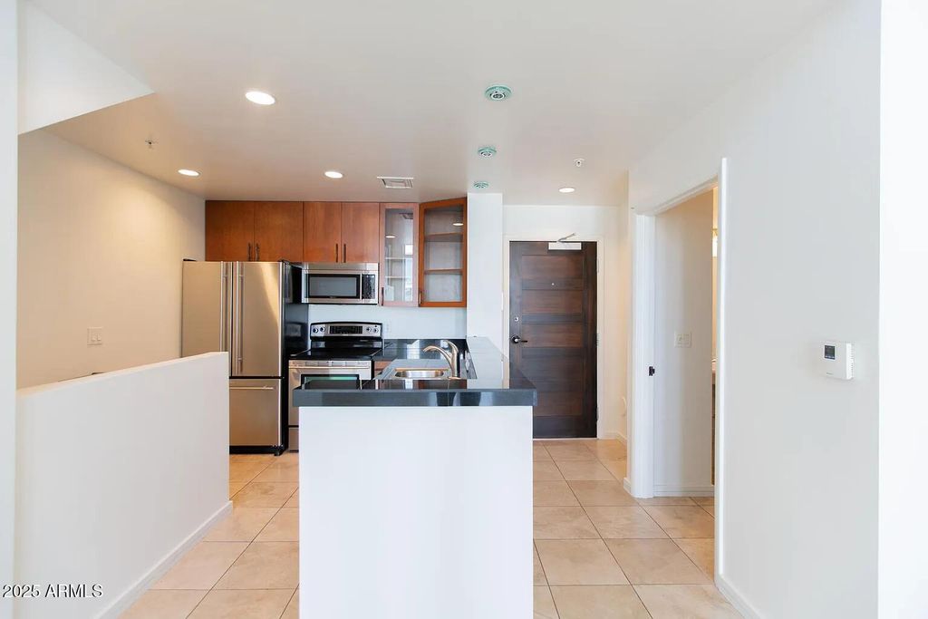 Photo of 215 E Mckinley Street #408, Phoenix, AZ 85004 (MLS # 6896019)