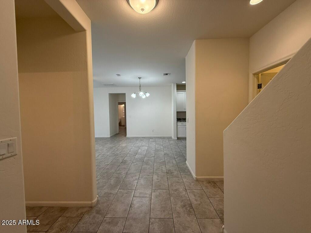 1723 W POLLACK Street