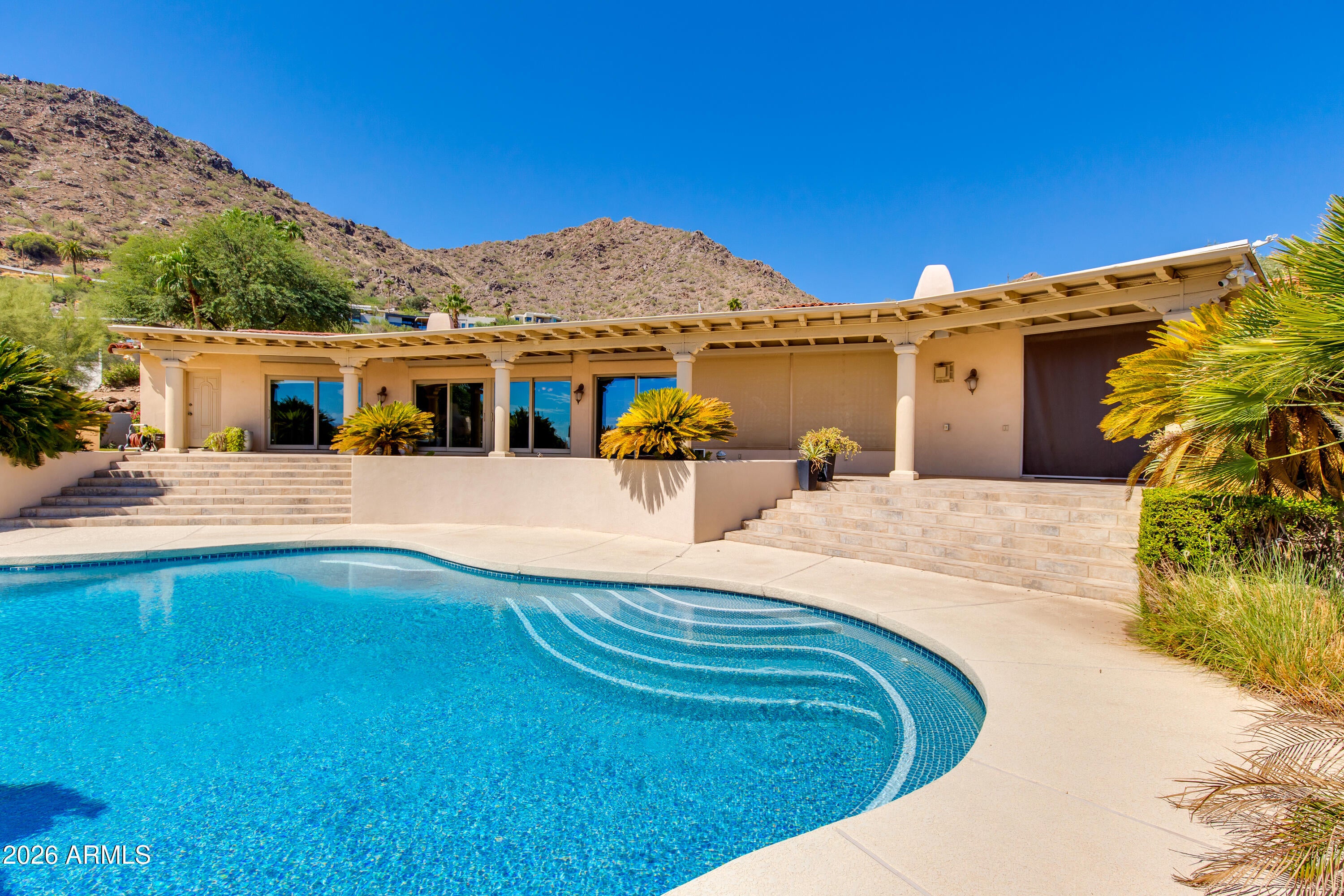 6021 E SAGE Drive