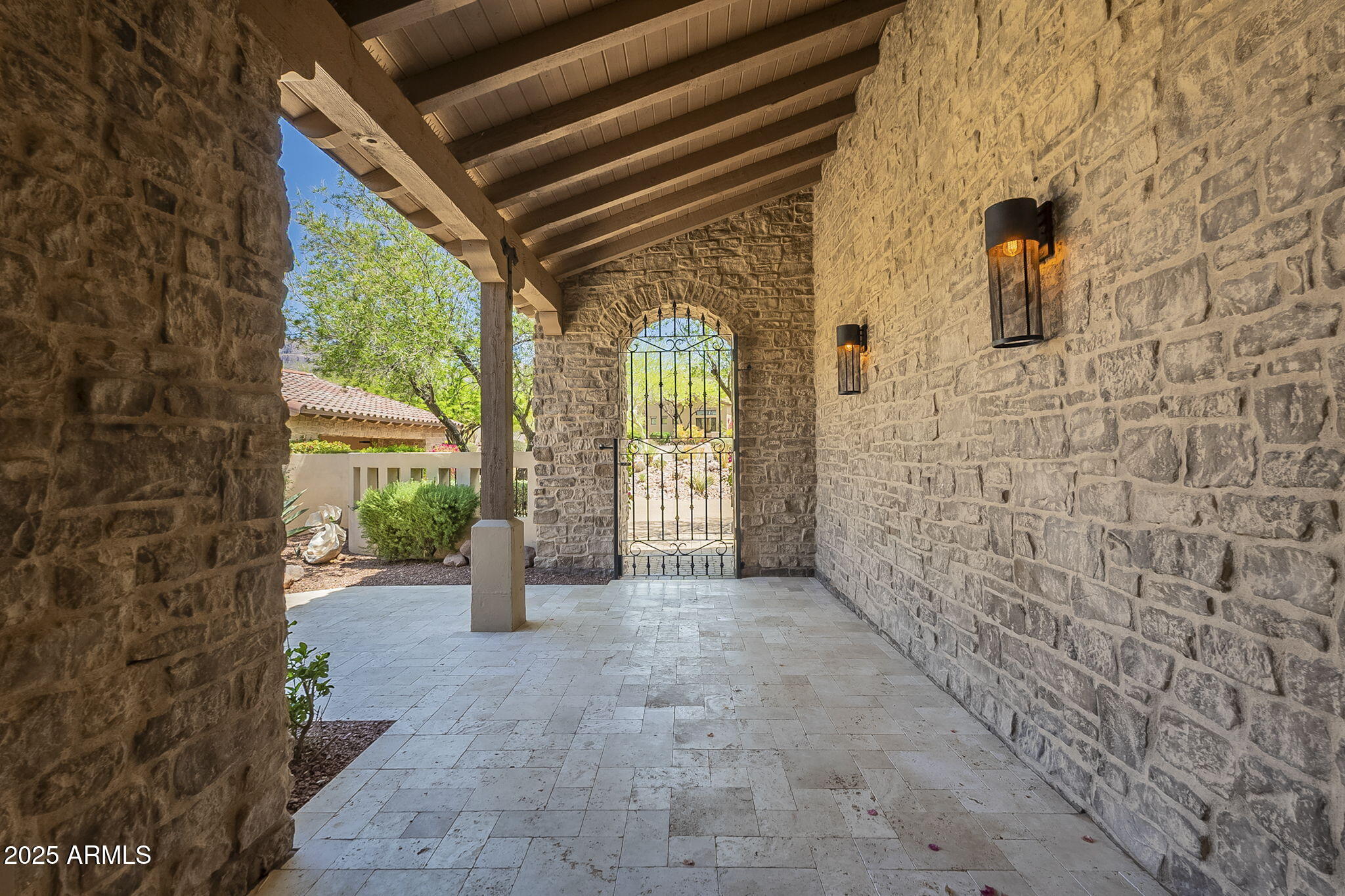 Superstition Mountain - Residential