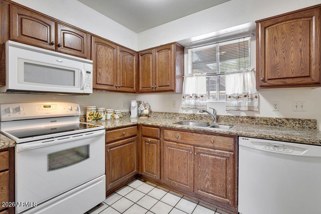 3426 W TANGERINE Lane
