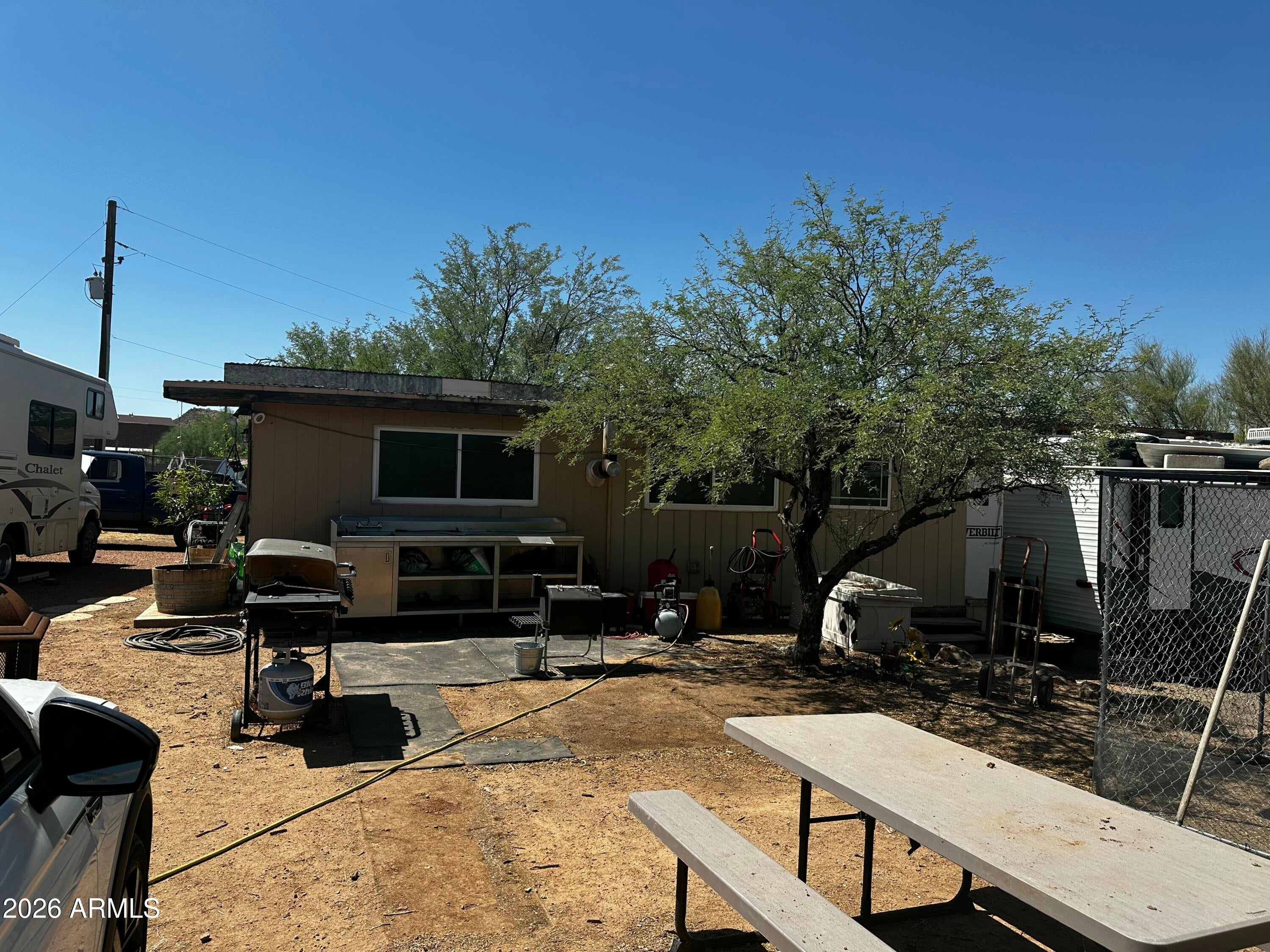 45215 N 10TH Street '-'
