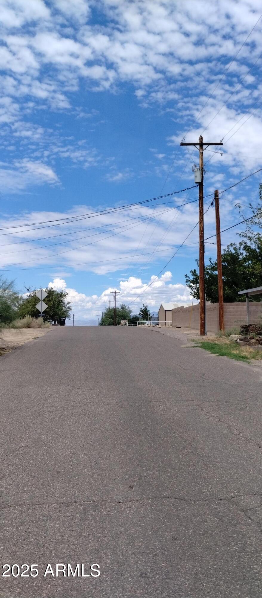 000 S Branding Iron Road 38