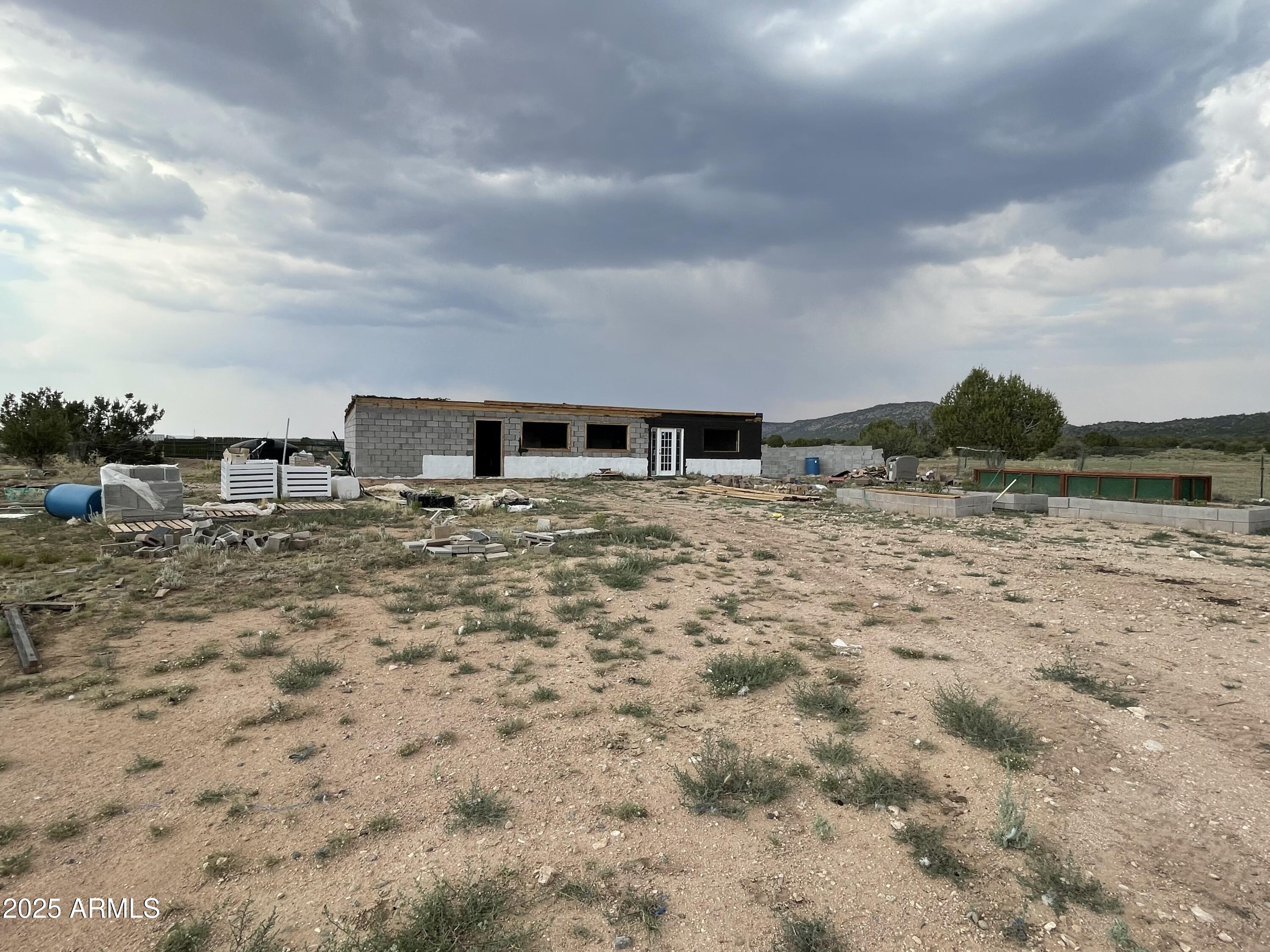 Homes for Sale in Queen Creek Arizona 1 37495 W FORT ROCK Road 922