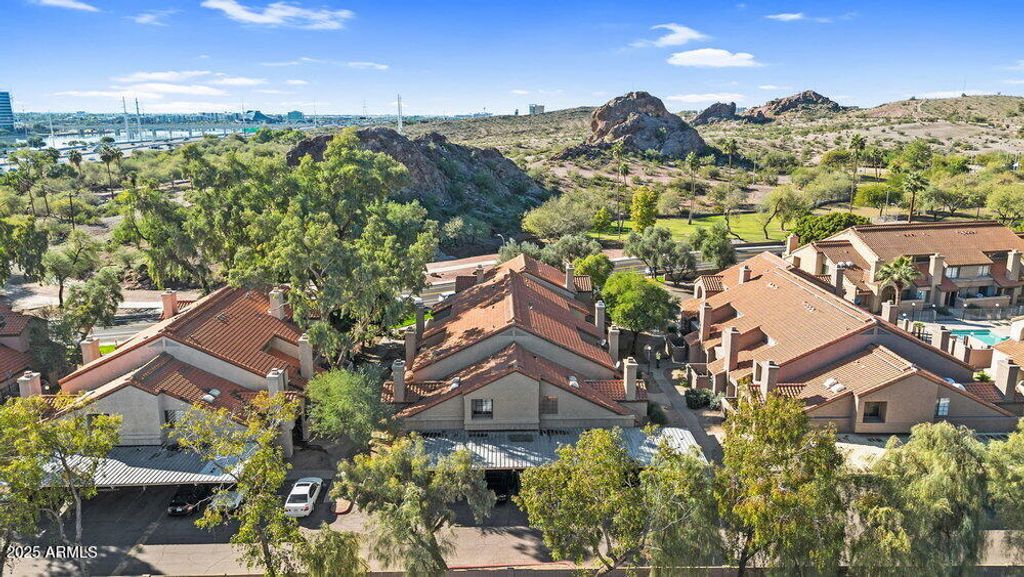 Photo of 819 N College Avenue #I123, Tempe, AZ 85288 (MLS # 6952443)