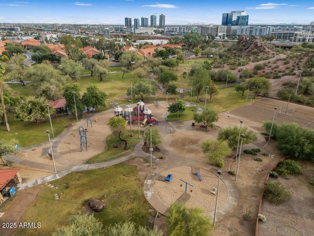 Photo of 819 N College Avenue #I123, Tempe, AZ 85288 (MLS # 6952443)