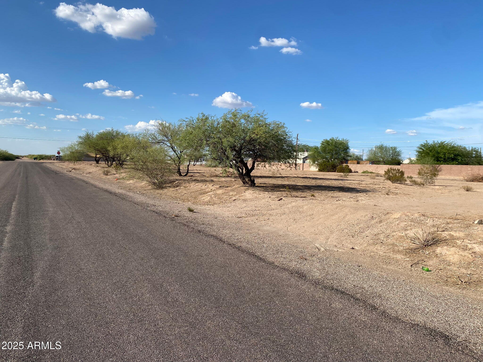 4125 N VALLEY Drive 3