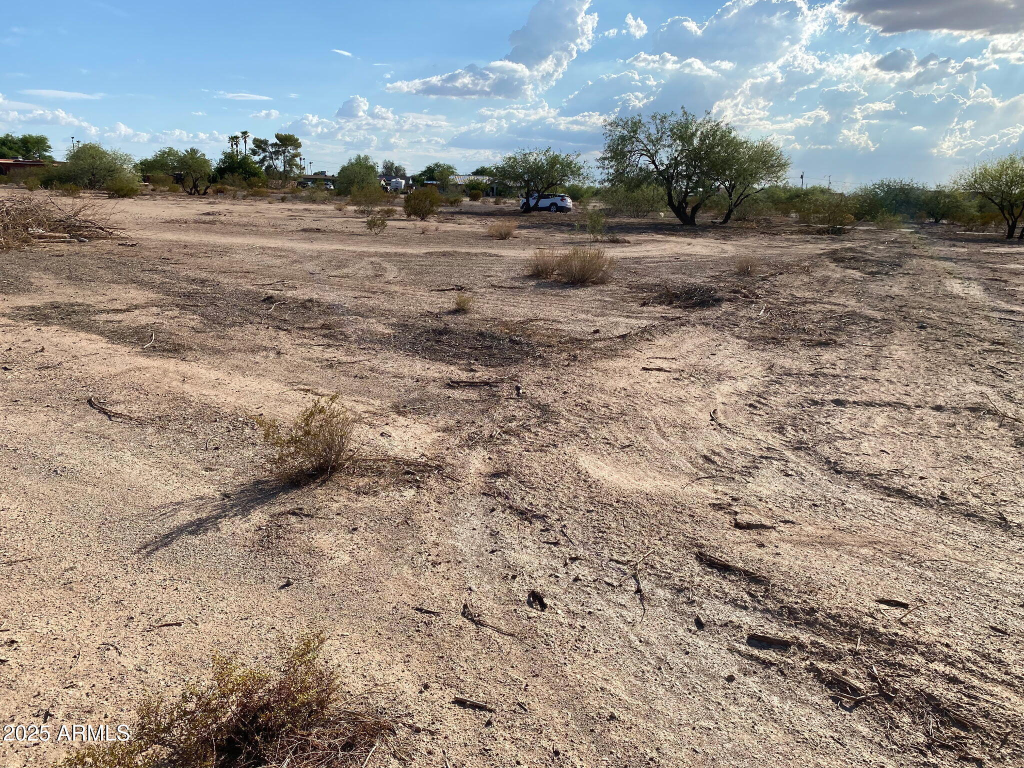 4125 N VALLEY Drive 3