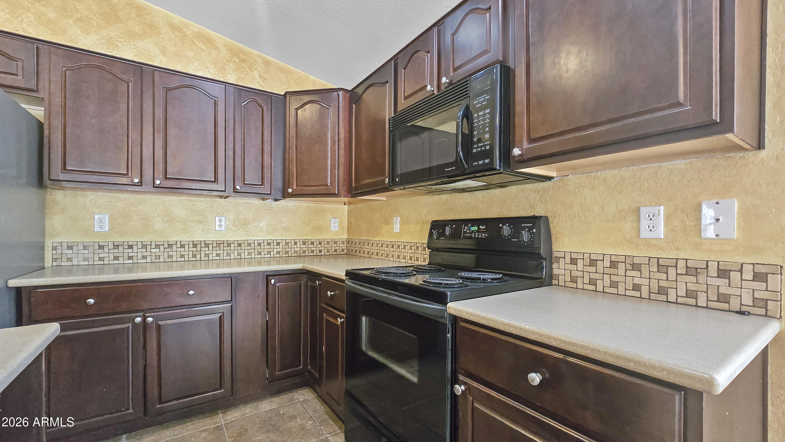 14082 W Rosewood Drive