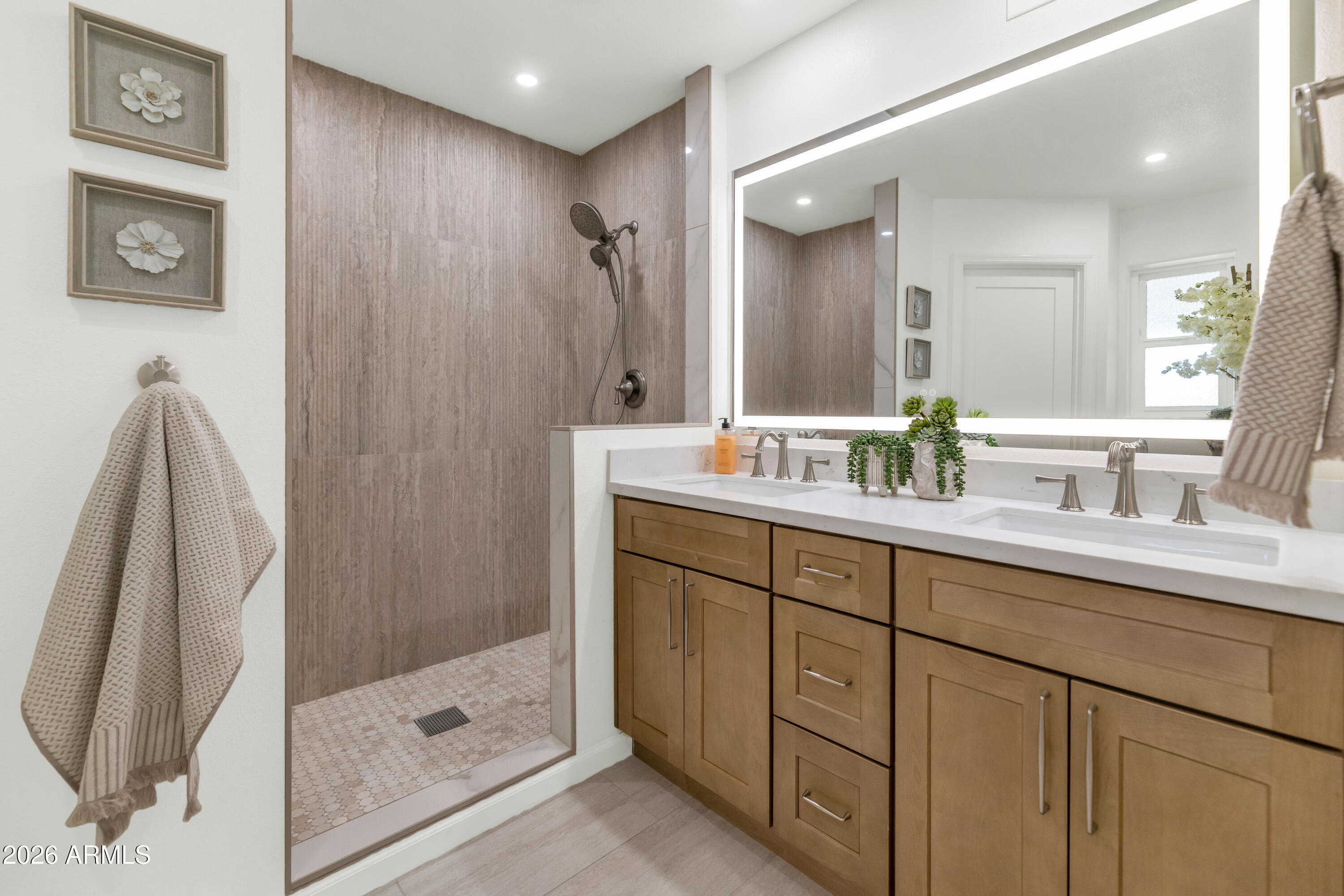 PAPAGO PARKWAY 6 - Residential