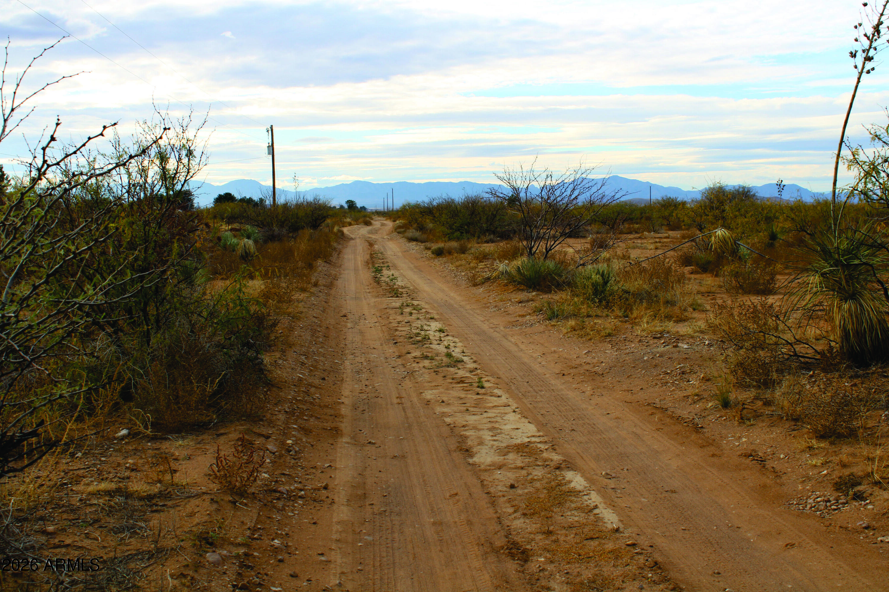 9.56 Acres E Apache Drive 19