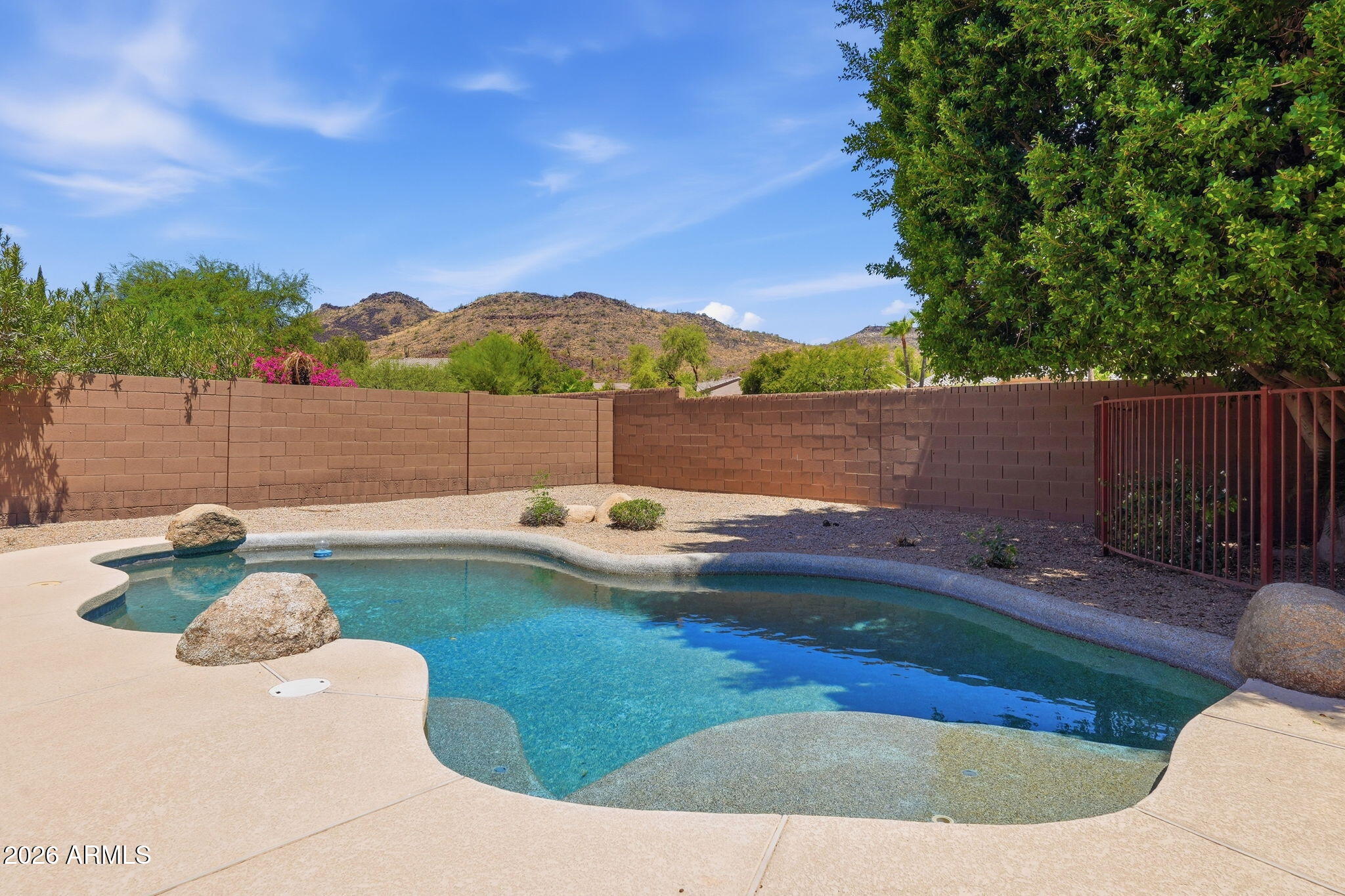 25801 N LAWLER Loop