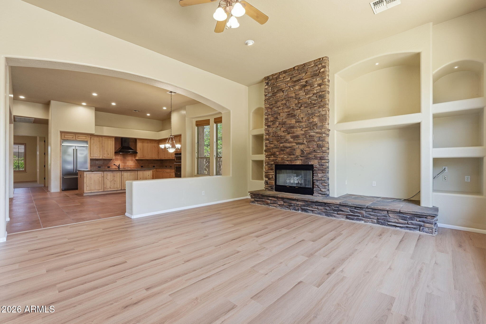 25801 N LAWLER Loop