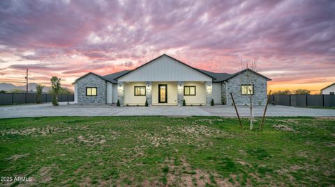 A home in Queen Creek