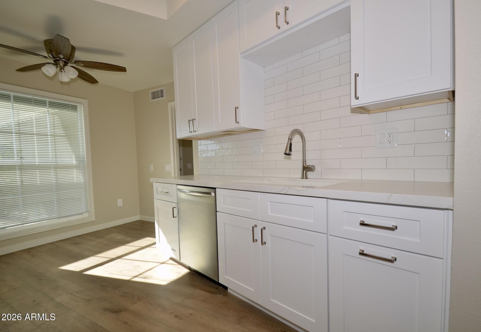 10334 W HIGHWOOD Lane