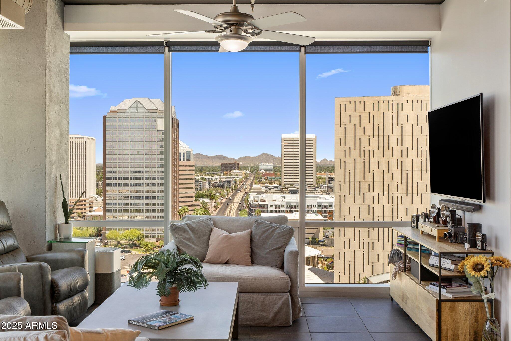1 E LEXINGTON Avenue 1209