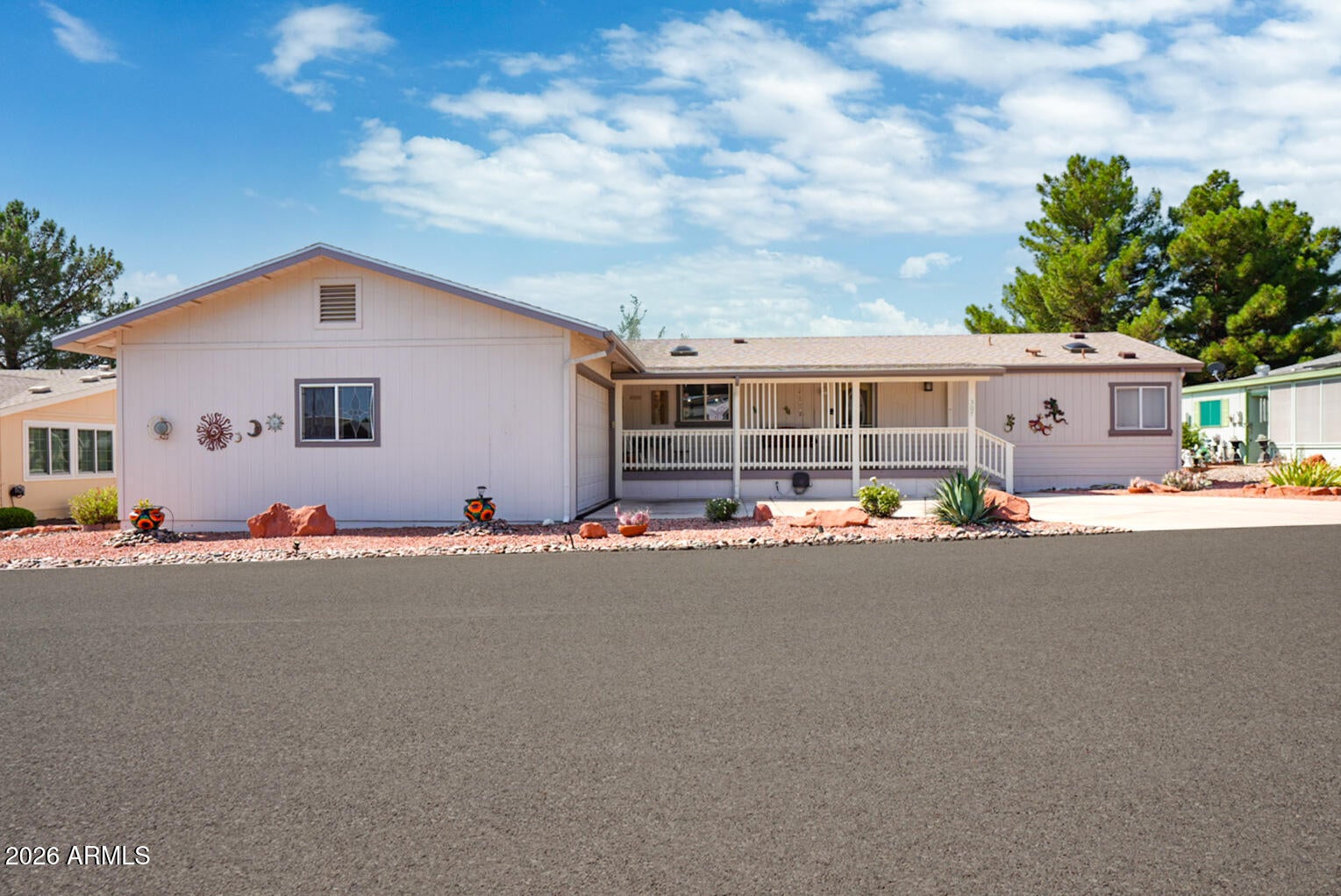 2050 W SR 89-A -- 307