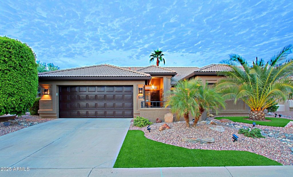 Photo of 14688 W Whitton Avenue, Goodyear, AZ 85395 (MLS # 6931033)
