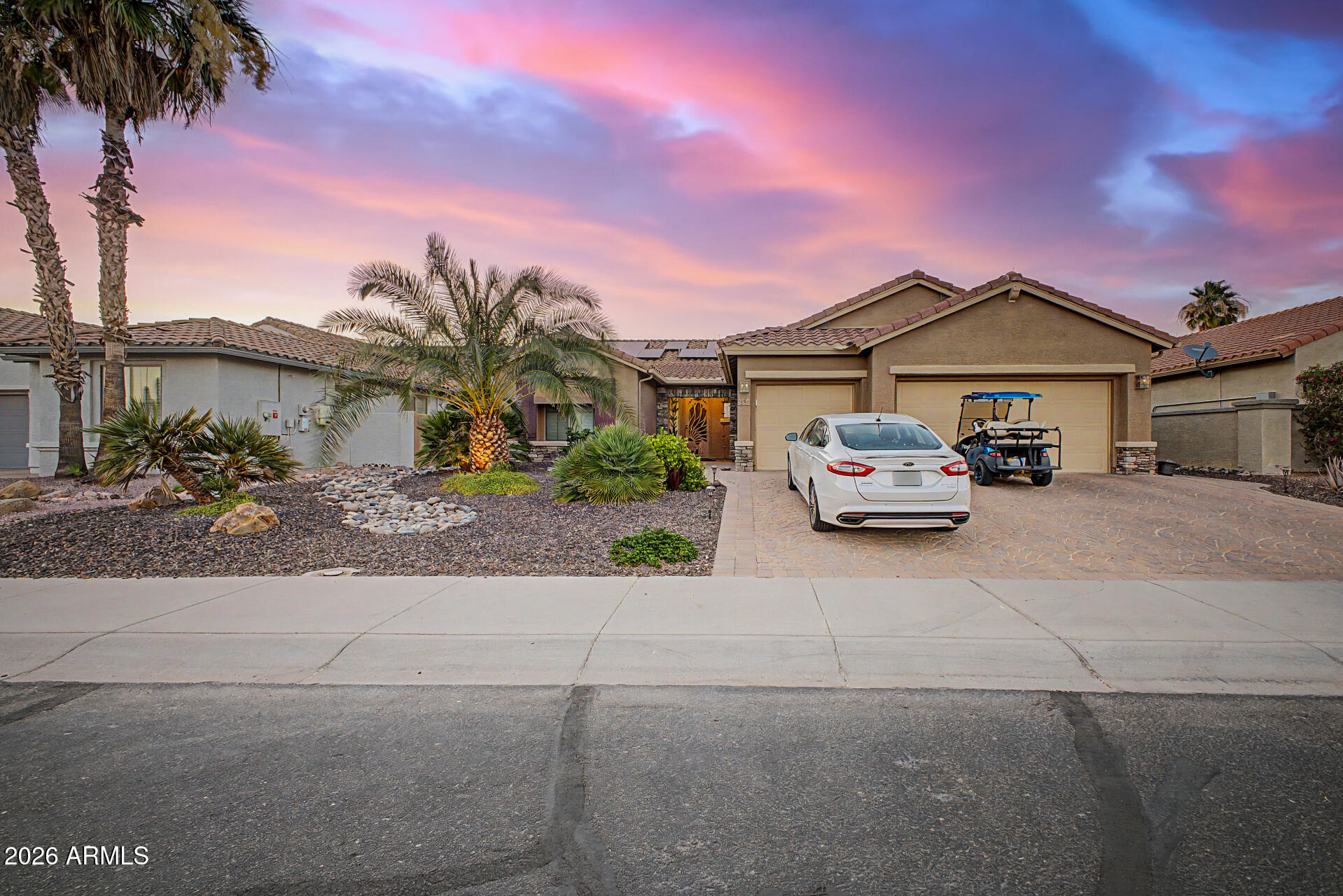 5010 W COMANCHE Drive