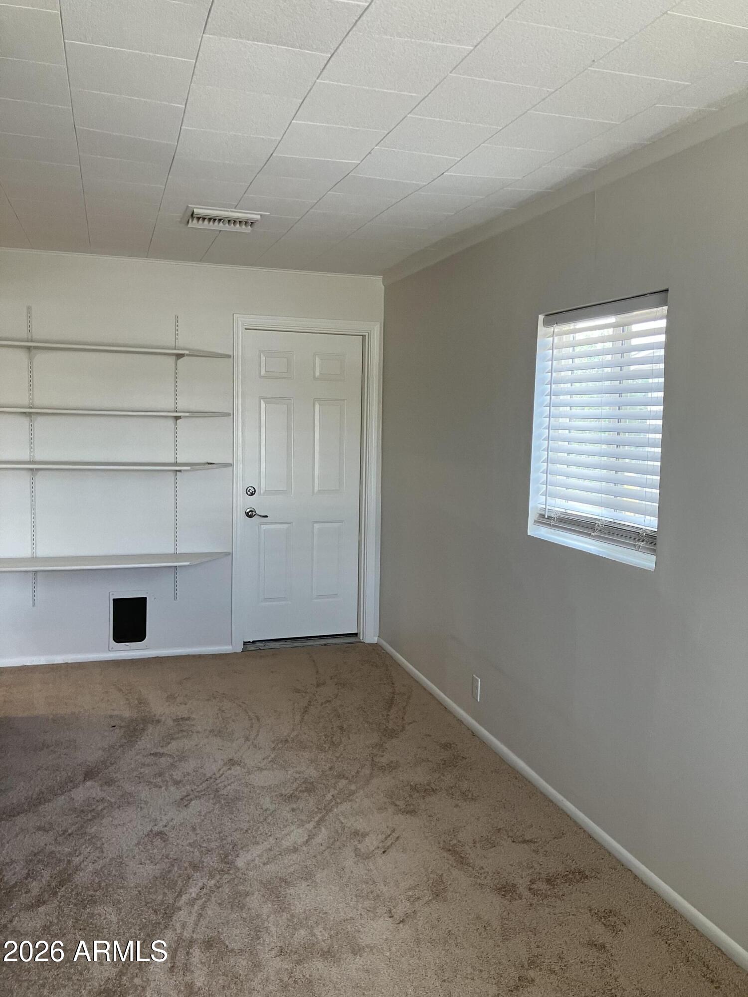 15 W LAWRENCE Boulevard