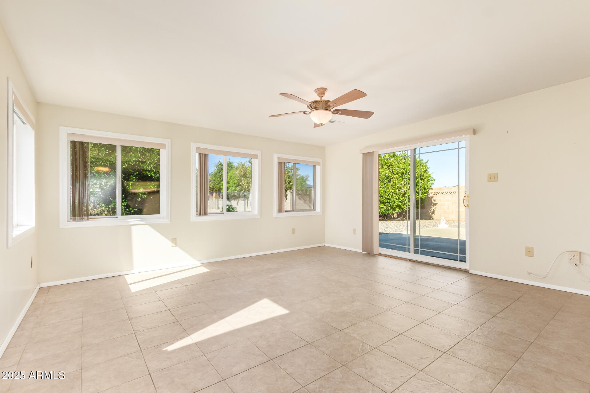 17402 N LINDGREN Avenue