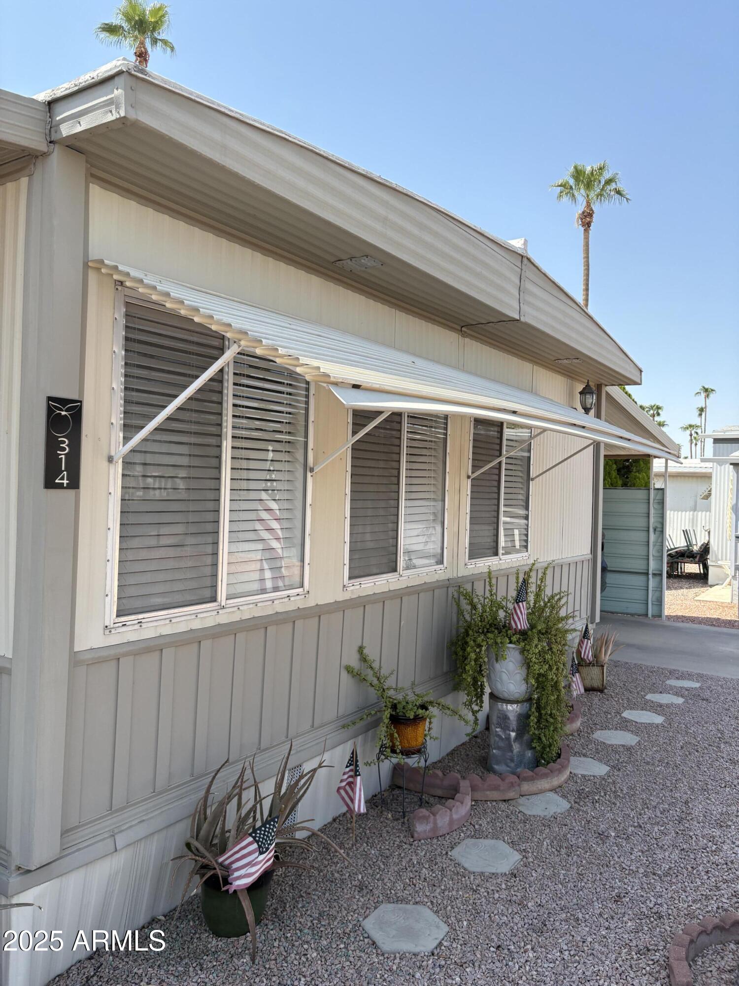 4065 E UNIVERSITY Drive 314