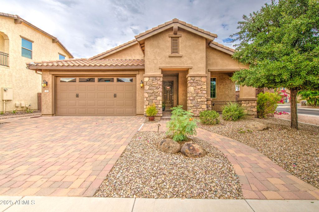 Photo of 164 E Prescott Drive, Chandler, AZ 85249 (MLS # 6930973)