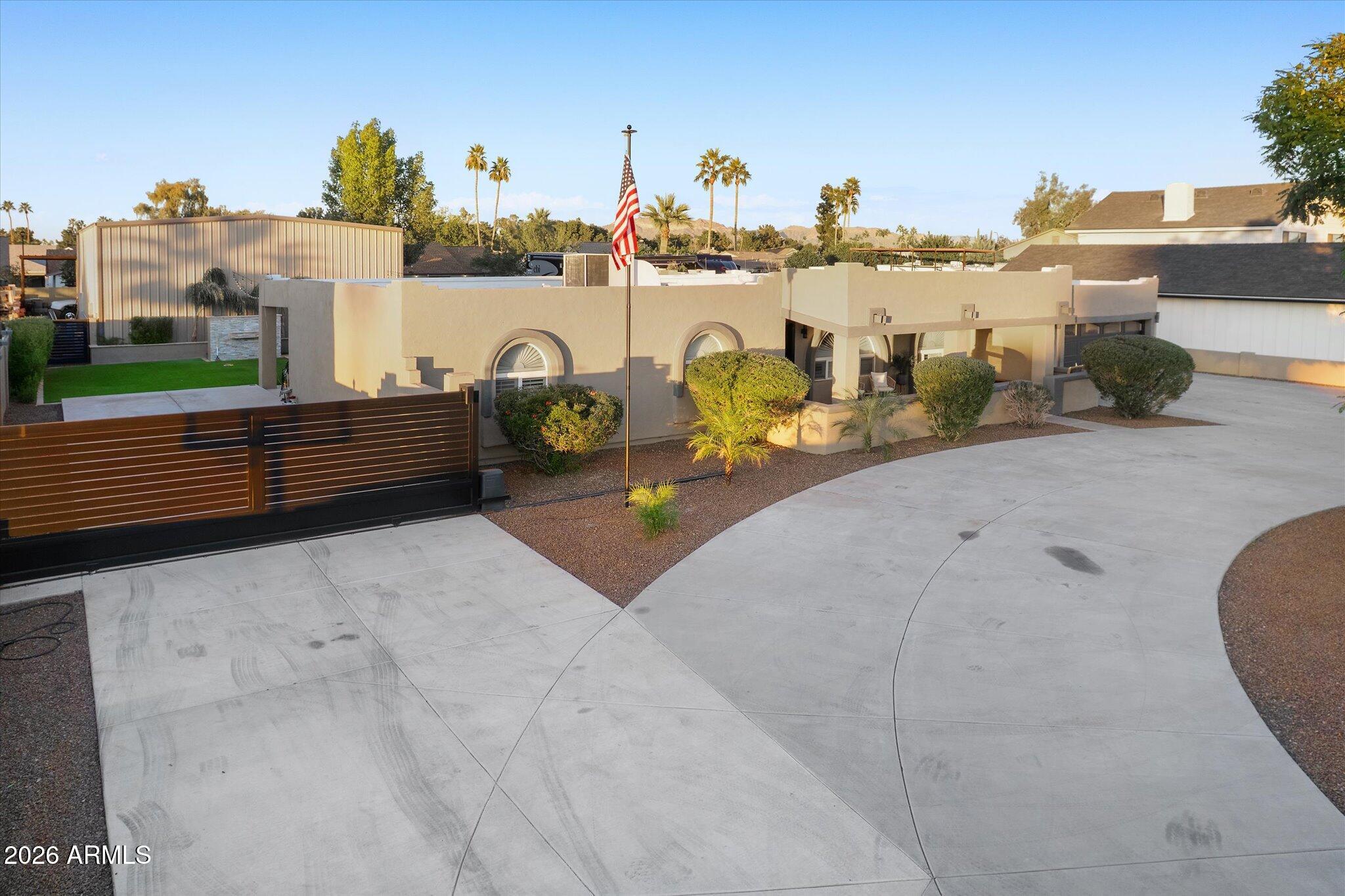 7648 E EMELITA Avenue