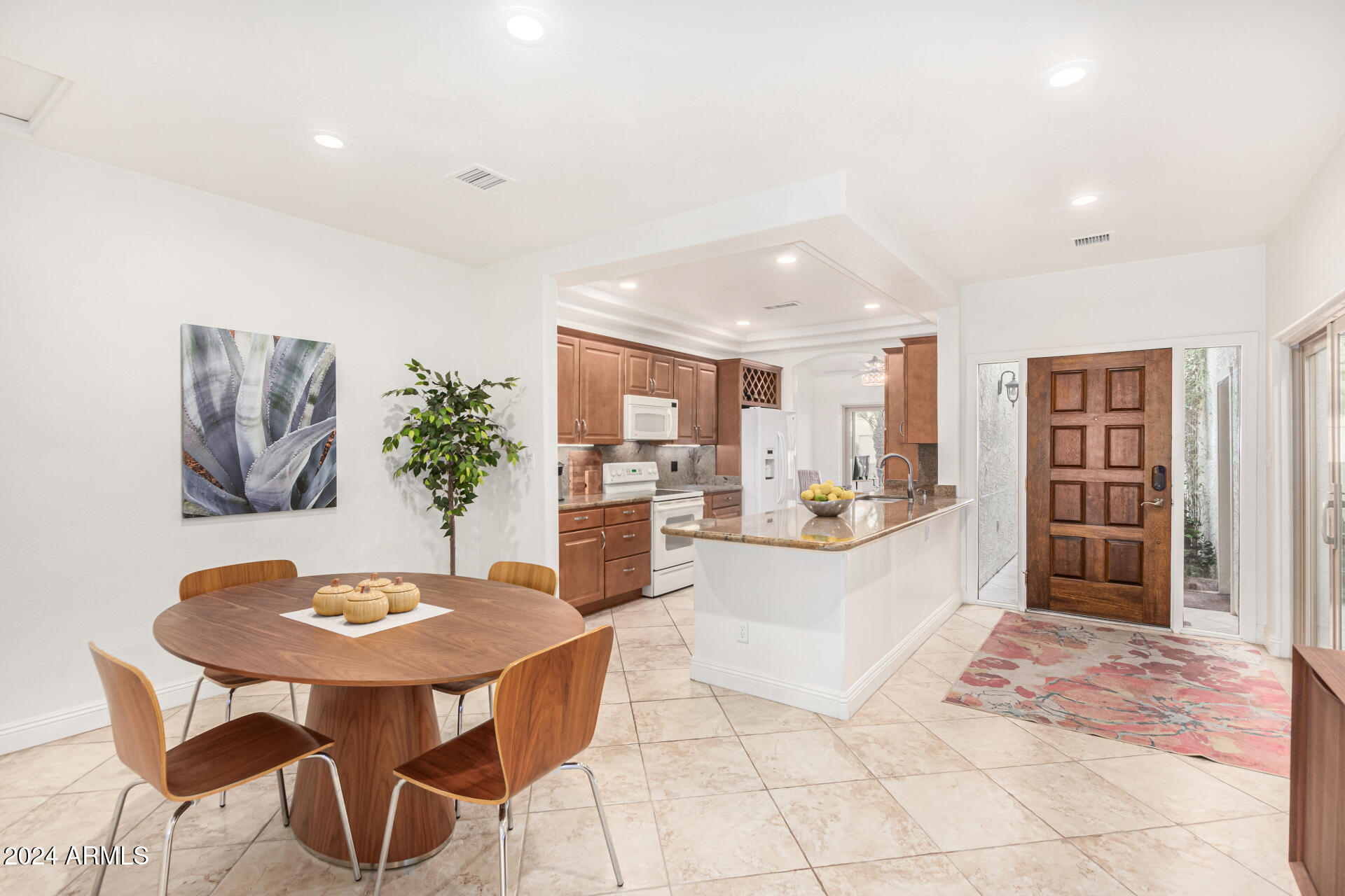 7941 E MEDLOCK Drive