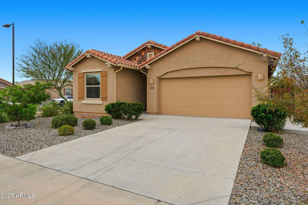 Photo of 7648 S Thimble Peak, Gold Canyon, AZ 85118 (MLS # 6963148)