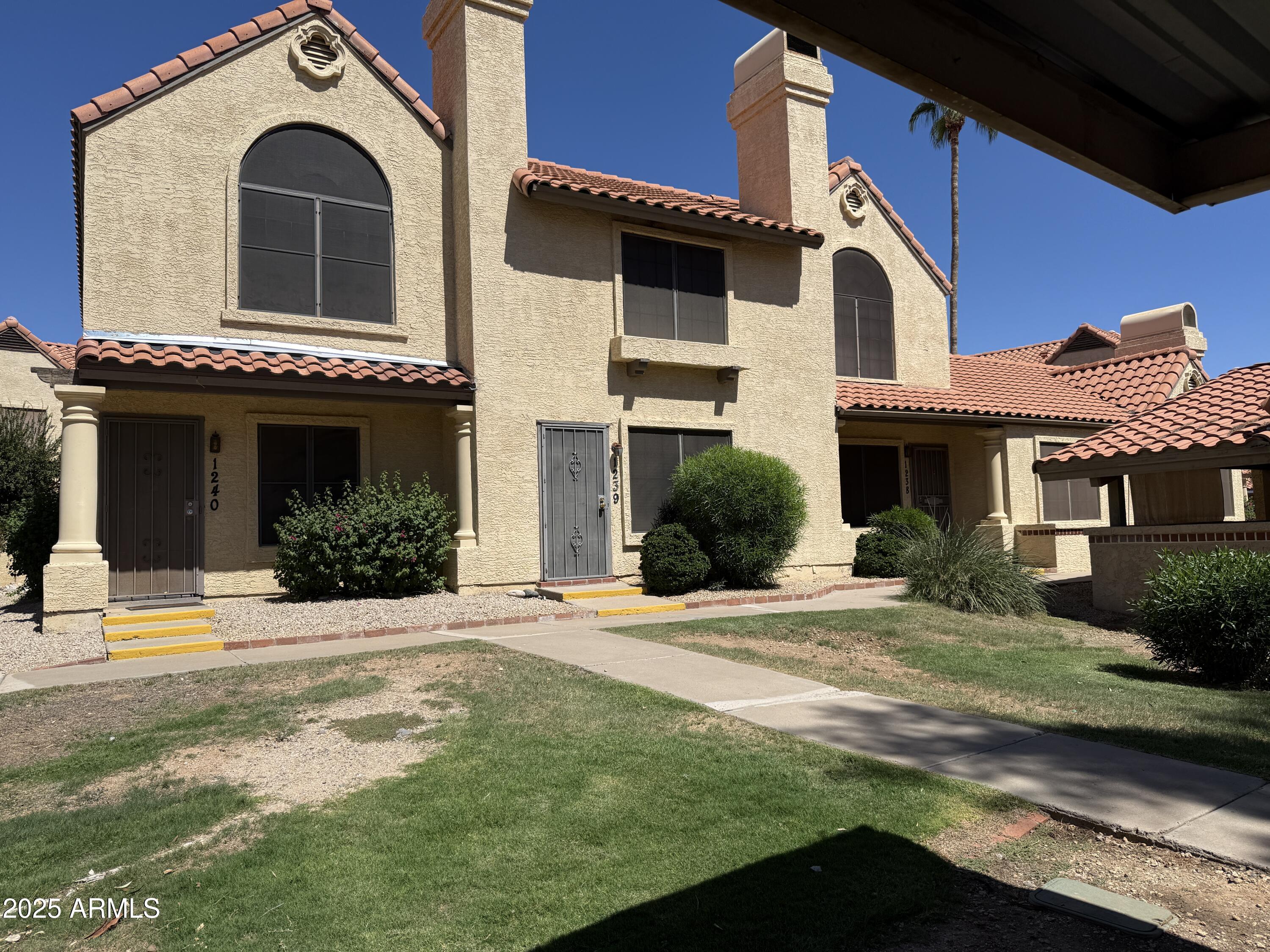 5704 E AIRE LIBRE Avenue 1239