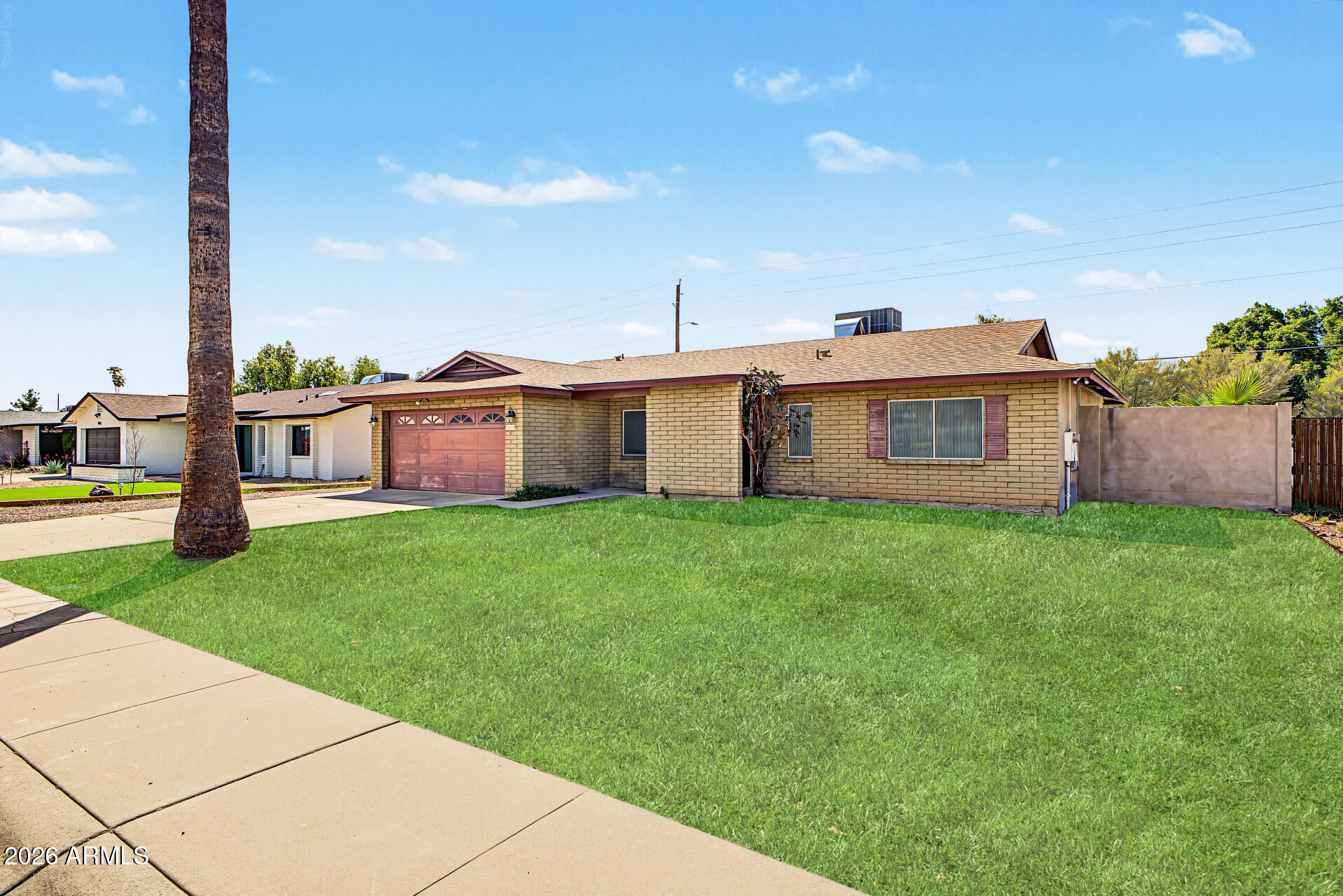 8610 N 42ND Drive