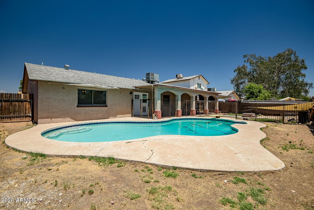 Photo of 8813 W Turney Avenue, Phoenix, AZ 85037 (MLS # 7028197)