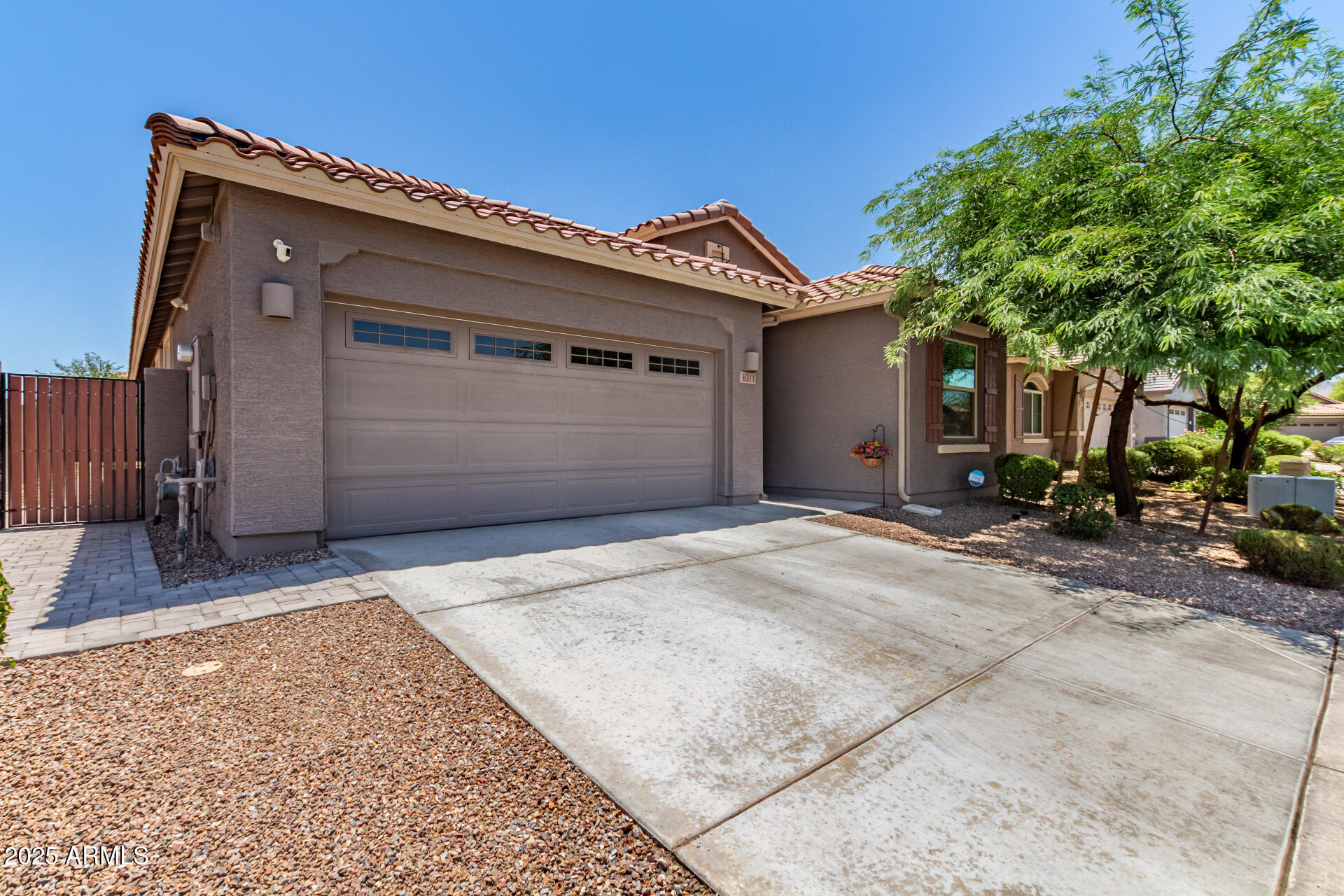 6311 S 34TH Drive