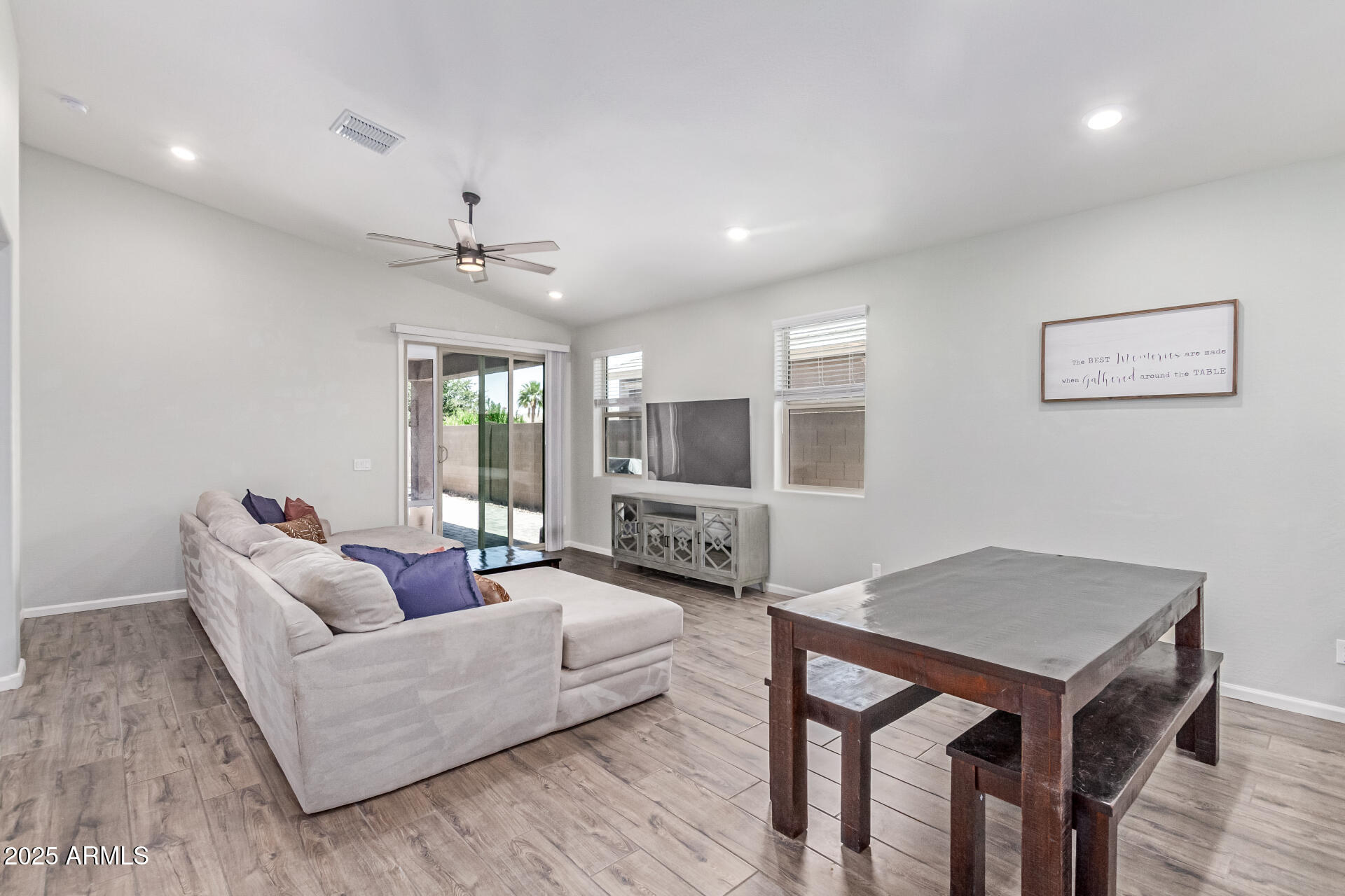 Phoenix, Arizona 85041, United States, 5 Bedrooms Bedrooms, ,3 BathroomsBathrooms,Residential,Active,159428