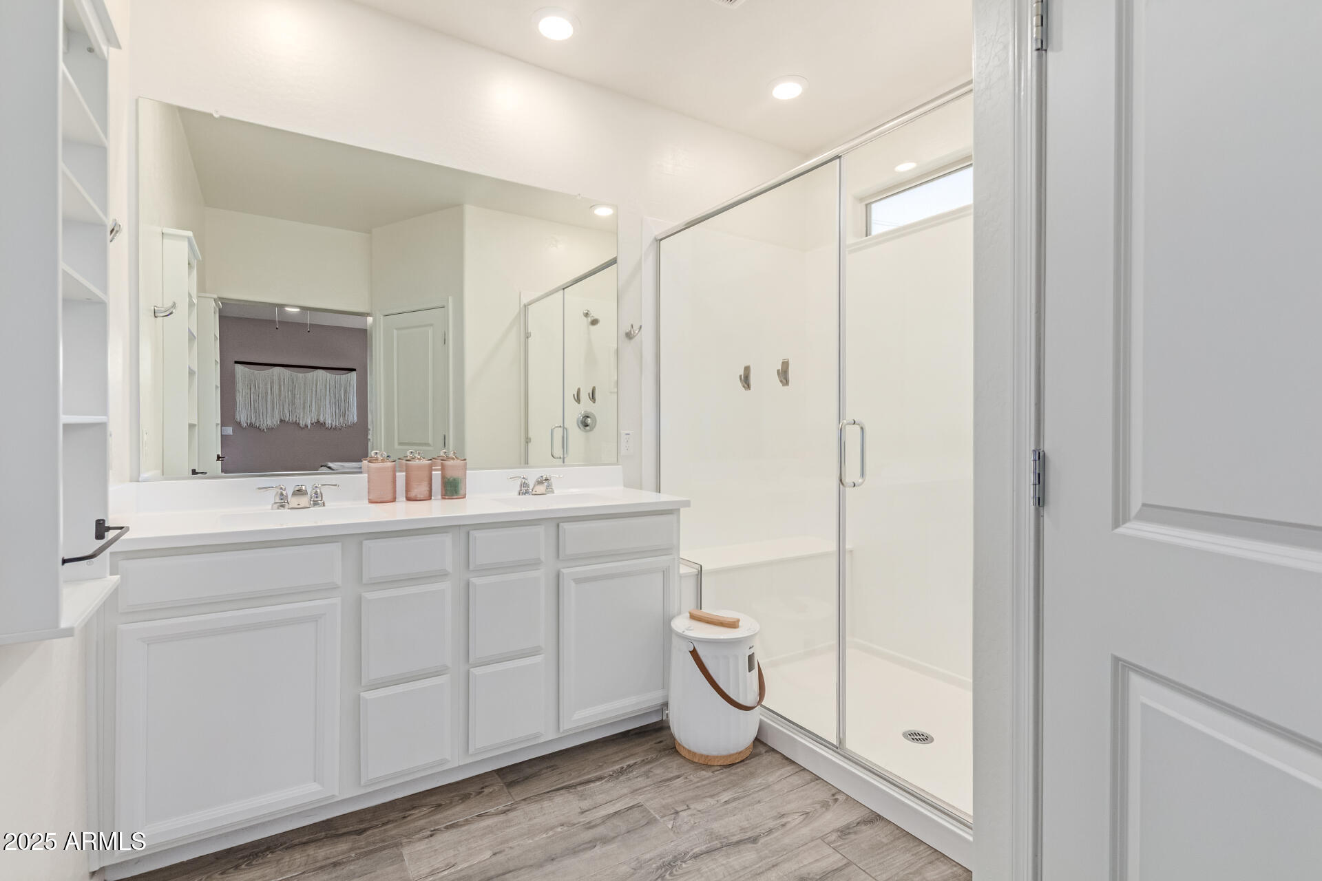 Phoenix, Arizona 85041, United States, 5 Bedrooms Bedrooms, ,3 BathroomsBathrooms,Residential,Active,159428